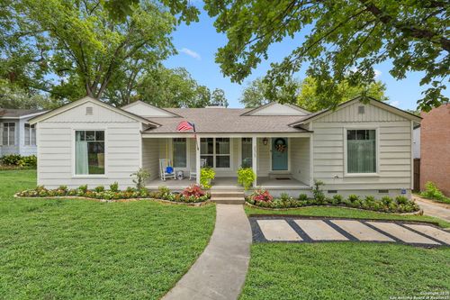 235 E Fair Oaks Pl, Alamo Heights, TX, 78209-3810 | Card Image