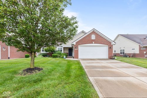 1605 Leisure Way, Greenfield, IN, 46140-9127 | Card Image