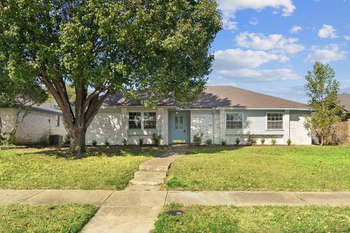 1019 Pheasant Dr, Mesquite, TX, 75150-4872 | Card Image