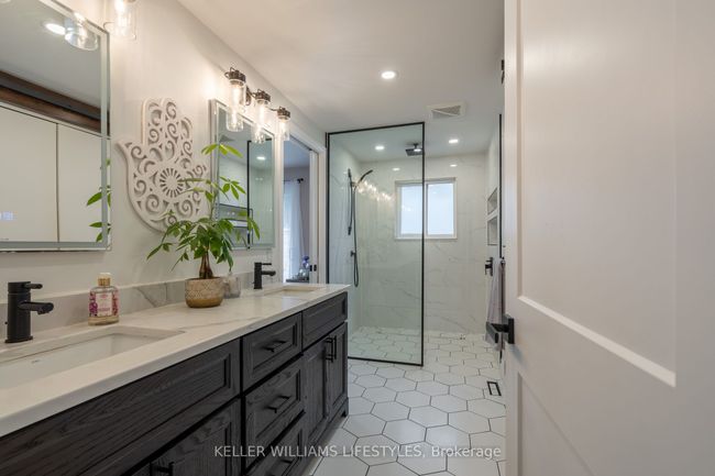 51 Chapple Hill Rd, House other with 4 bedrooms, 2 bathrooms and 4 parking in London ON | Image 14