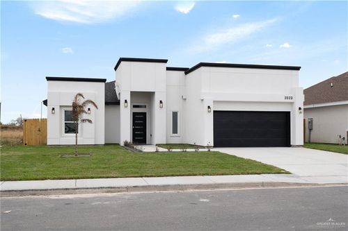 2023 Peace Dr, La Feria, TX, 78559-3667 | Card Image