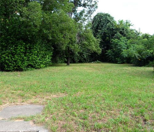 2539 Pine St, Dallas, TX, 75215-3833 | Card Image