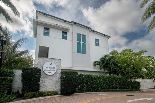 unit-14-2900 Ne 12th Ter, Oakland Park, FL, 33334-4447 | Card Image