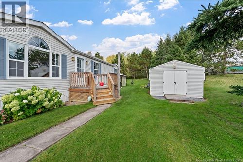 34 Ulysse Dr, House with 3 bedrooms, 2 bathrooms and null parking in Dieppe NB | Card Image