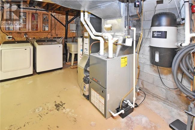 209 Charlebois St, House other with 4 bedrooms, 3 bathrooms and null parking in Azilda ON | Image 40