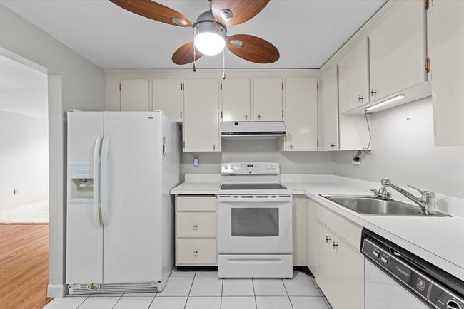 APT-611 - 1321 Worcester Rd, Condo with 1 bedrooms, 1 bathrooms and 2 parking in Framingham MA | Image 14