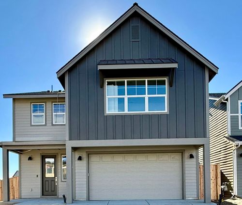 21837 Se Stromboli Ct, Bend, OR, 97702-2225 | Card Image