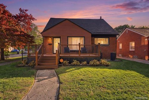 22826 N Kane Street, Detroit, MI, 48223 | Card Image