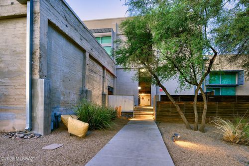 apt-109-1001 E 17th St, Tucson, AZ, 85719-6768 | Card Image