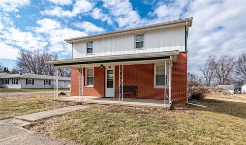 151 S Elwood St, Forsyth, IL, 62535-8930 | Card Image