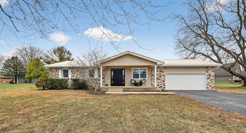 4717 Branen Dr, Washington Court House, OH, 43160-9716 | Card Image