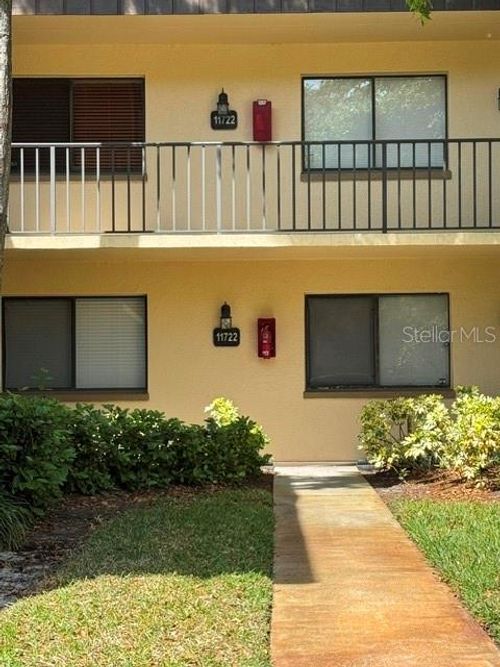 c-11722 Raintree Lake Ln, Tampa, FL, 33617-9408 | Card Image