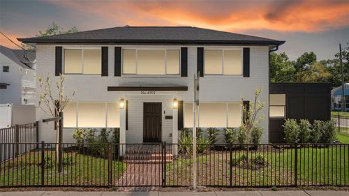 4501 N Highland Ave, TAMPA, FL, 33603-3651 | Card Image