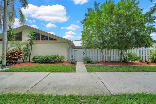 d-8850 Ranta Ct, Boynton Beach, FL, 33436-2484 | Card Image