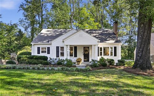 1711 Meadowbrook Dr, Winston-Salem, NC, 27104-1117 | Card Image