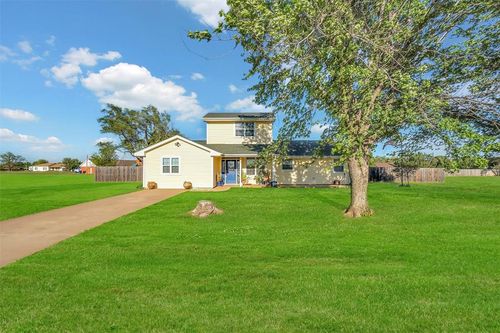 515 N Fleming St, Cordell, OK, 73632-4016 | Card Image