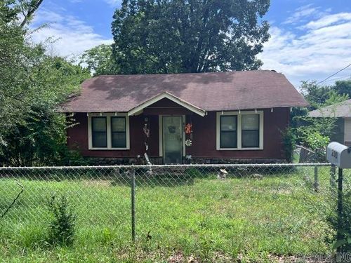 200 Mason St, Hot Springs, AR, 71913-3225 | Card Image