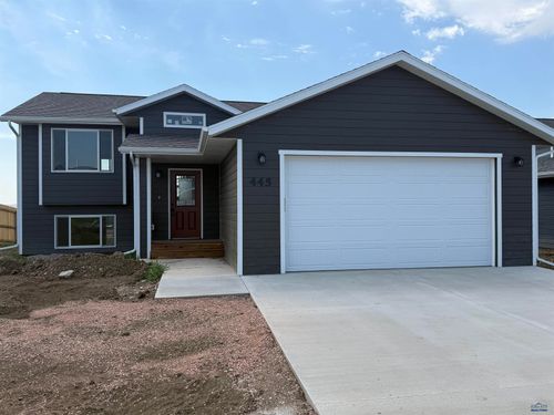 445 Yelner Dr, BOX ELDER, SD, 57719-8031 | Card Image