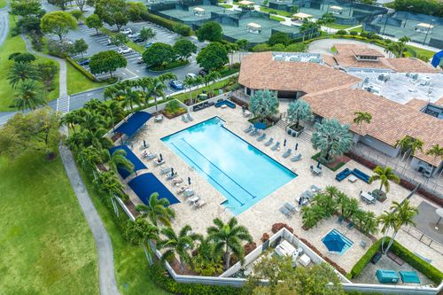 6626 Via Regina, Boca Raton, FL, 33433-3918 | Card Image