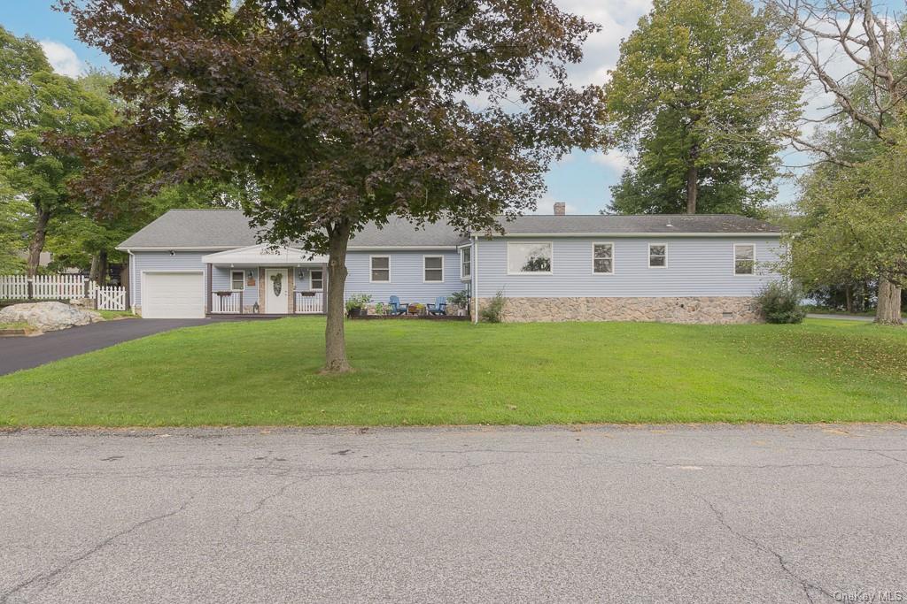 Hillside Dr, Highland Mills, NY 10930