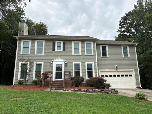 156 Cedar Bluff Ct, Thomasville, NC, 27360-9702 | Card Image