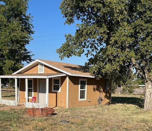 801 N Dena St, Cordell, OK, 73632-3011 | Card Image