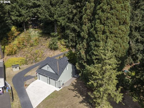 2414 Ne 121st St, Vancouver, WA, 98686 | Card Image