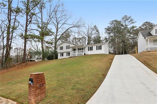 5214 Parkside Dr Se, Conyers, GA, 30094-4435 | Card Image