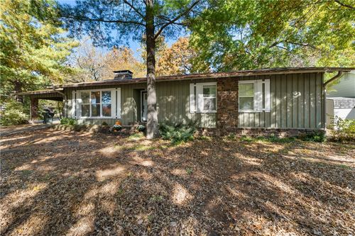 1316 E Cardinal Dr, Fayetteville, AR, 72703-4170 | Card Image