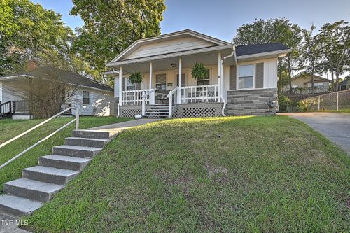1218 E Sevier Ave, Kingsport, TN, 37664-2400 | Card Image
