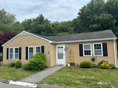 32-32 Meryl Ct, Groton, CT, 06340-4347 | Card Image