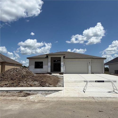 2343 Foxtail Dr, Kearney, MO, 64060-8396 | Card Image