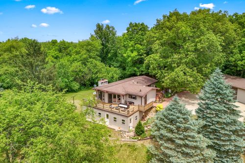 8700 W Montgomery Rd, Camden, MI, 49232-9717 | Card Image