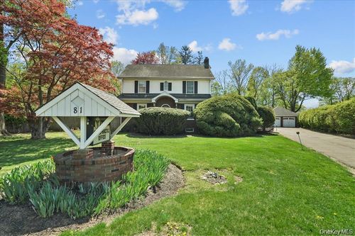 81 Route 59, Suffern, NY, 10901-4906 | Card Image