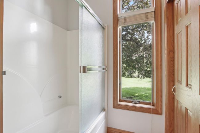 3134961 Chapel Ridge Rd, House other with 3 bedrooms, 2 bathrooms and null parking in Hartland WI | Image 48