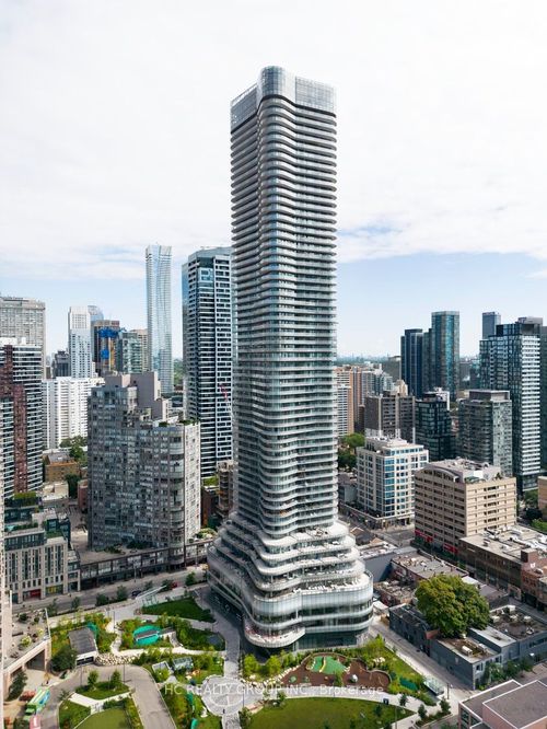 3408-11 Wellesley St W, Toronto, ON, M4Y0G4 | Card Image
