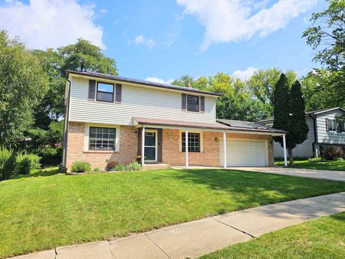 3308 Pleasant Valley Blvd, ROCKFORD, IL, 61114-5232 | Card Image
