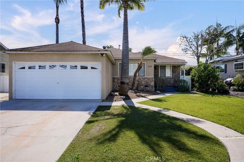 3729 Mcnab Ave, Long Beach, CA, 90808-2258 | Card Image