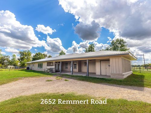 2652 Remmert Rd, Bellville, TX, 77418-8662 | Card Image