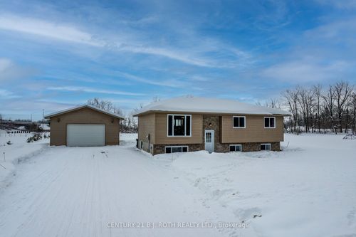 1829 Division Road E, Severn, ON, L3V0X8 | Card Image