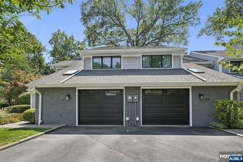 461 Tenafly Rd, Englewood, NJ, 07631-1785 | Card Image