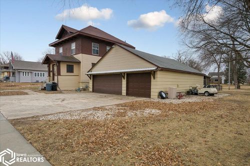 210 6th St, Griswold, IA, 51535-2017 | Card Image