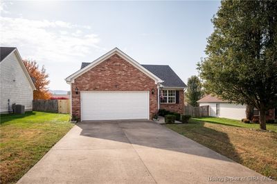 13268 Early Sunset Drive, Home with 3 bedrooms, 2 bathrooms and null parking in Memphis IN | Image 1