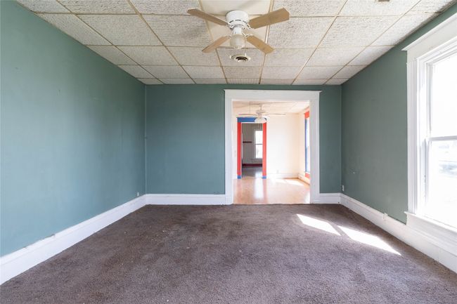 205 Jefferson St, Home with 3 bedrooms, 1 bathrooms and null parking in Carlisle IA | Image 11