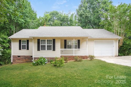 709 Firecrest St Se, Concord, NC, 28025-9006 | Card Image