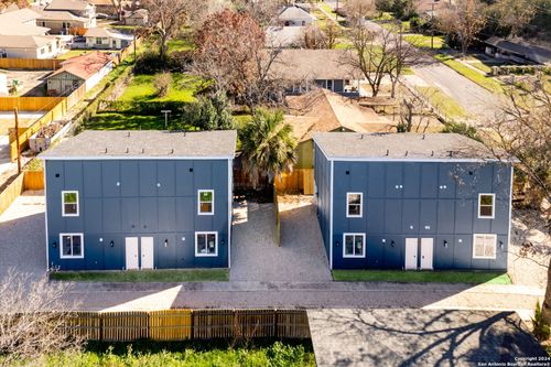 unit-202-1005 Essex St, San Antonio, TX, 78210-2389 | Card Image