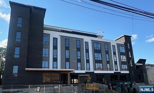 50 E 23rd St, Paterson, NJ, 07514-2018 | Card Image