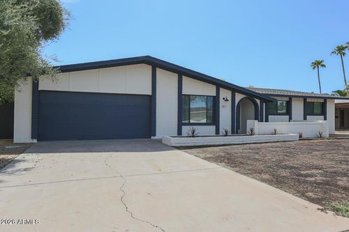 1817 E Alameda Dr, Tempe, AZ, 85282-2813 | Card Image
