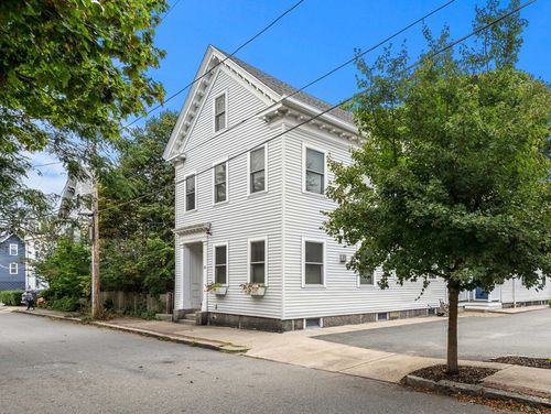 2r-26 Andrew St, Salem, MA, 01970-4376 | Card Image