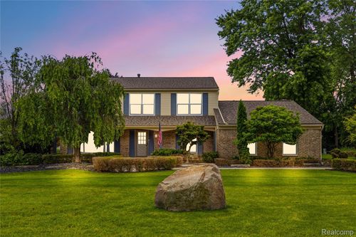 3495 Macnichol Trl, West Bloomfield, MI, 48323-1733 | Card Image